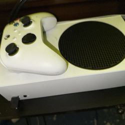 Xbox/TV/Headphones