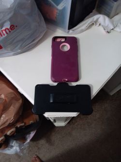Auto phone case.
In phone clip