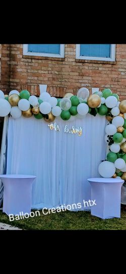 New color. Balloon garland. Confetii balloons