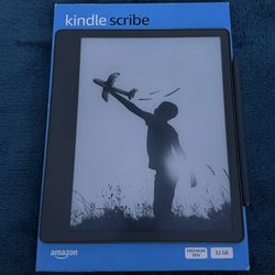 Kindle Scribe 32GB W/ Premium Pen
