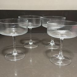 4 Coupe Glasses