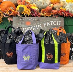 Trader Joes Totes Halloween Spooky Black Purple Bag Green Orange New