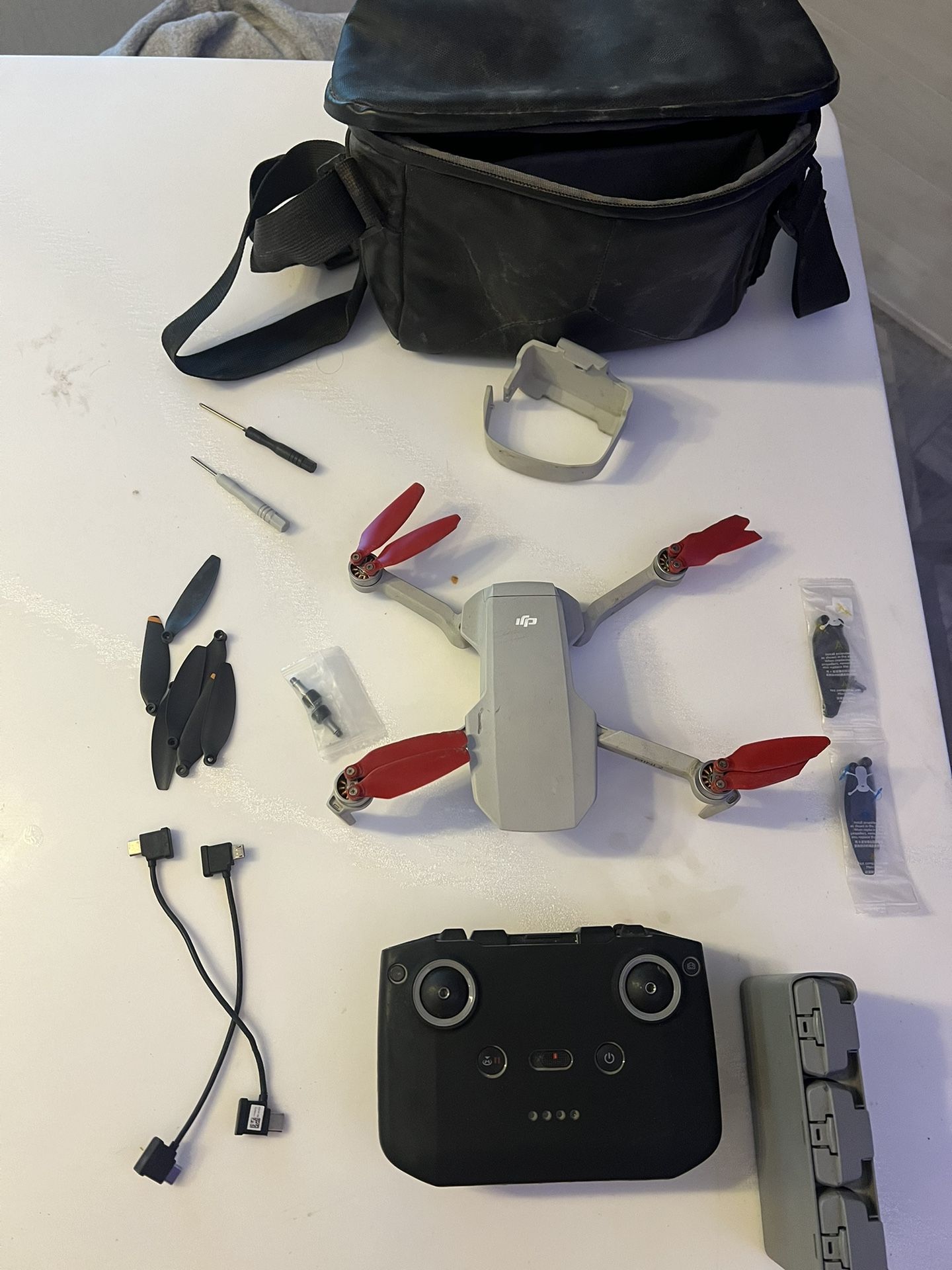 DJI Mini Pro 2 Fly More Combo 