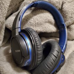 Sony MDR-XB950BT Wireless Bluetooth Headphones