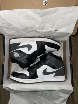 10.5 Air Jordan 1 MID BLACK/IRON GREY-WHITE NIOR