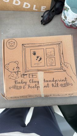 Newborn baby picture frame with hand and footprint clay