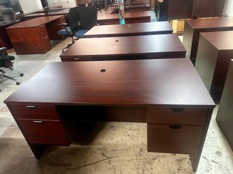 OFFICE/HOME DESK