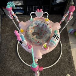 Minnie Mouse Bouncer