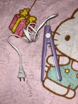 Small hair straightener