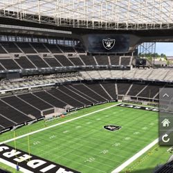 Las Vegas Raiders Vs Chargers 4 front row sec 420 Row 1 aisle seats Awesome view of field!! Monday Night Football Raiders Opener!!
