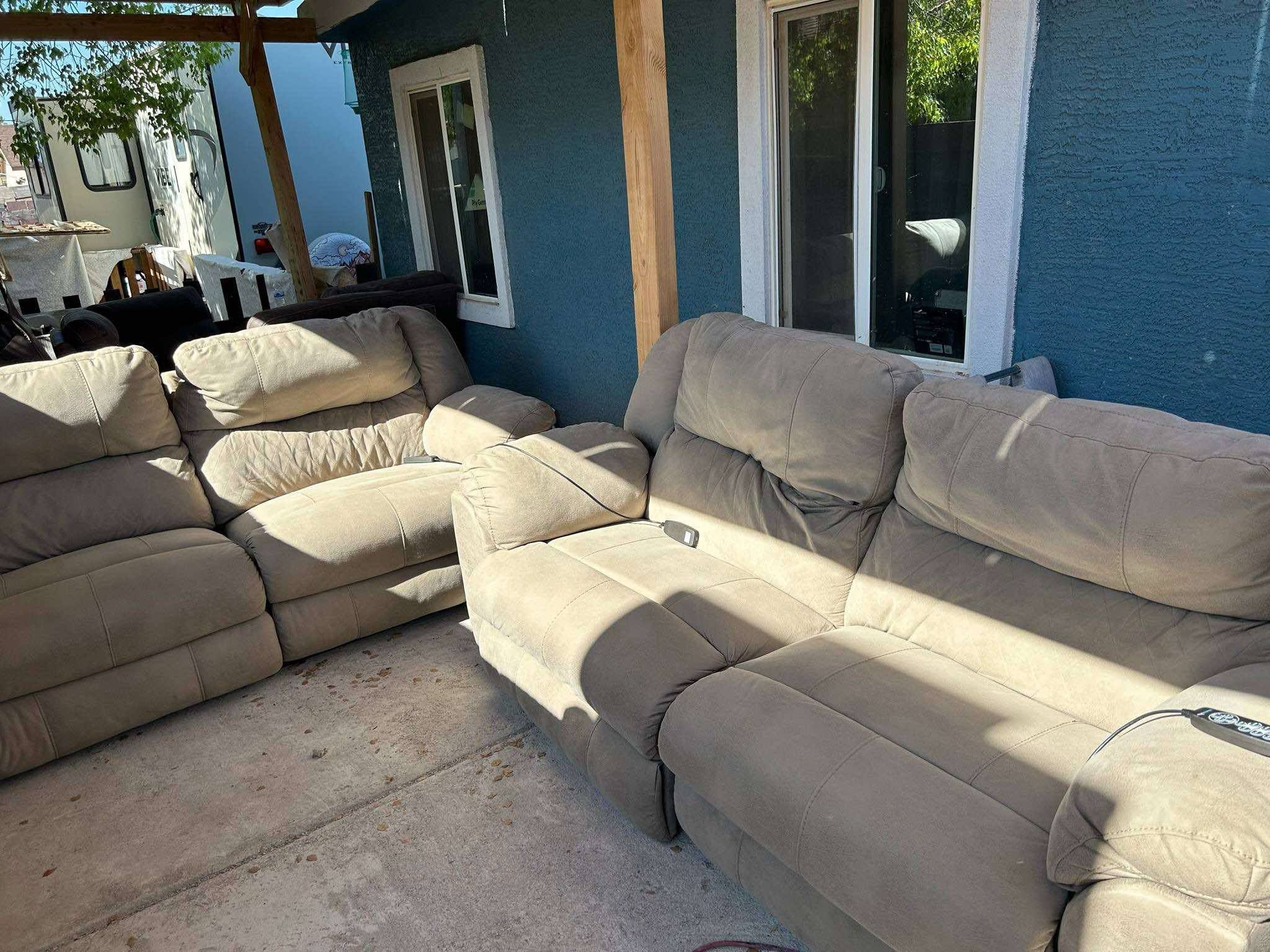 Catnap Couch And Loveseat