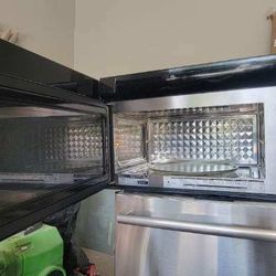 Kenmore Elite Microwave – Clean & Fully Working