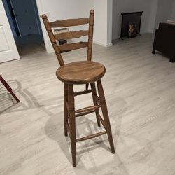 2 Wooden bar Stools