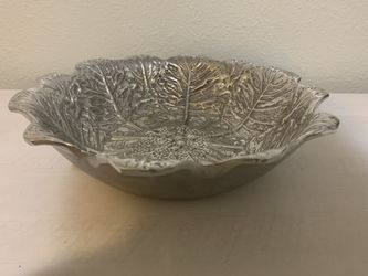 Big beautiful plate looks beautiful