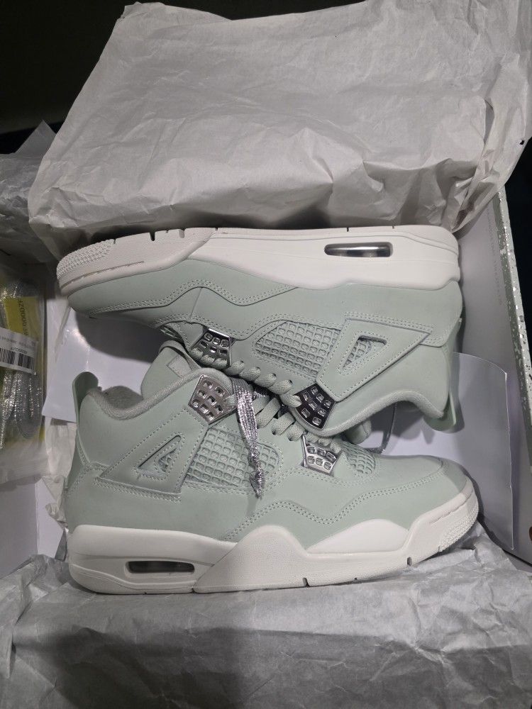 Nike Air Jordan 4 Retros