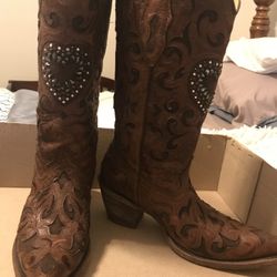 Accepting Offers 😊Cowgirl Boots MUST GO! 