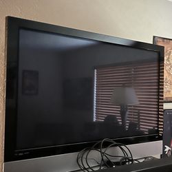 50” TV  