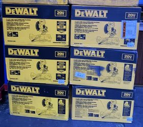 Dewalt chopsaw 7 1/4 battery and charger included