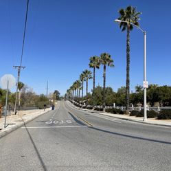 RV TRAVEL TRALIER BOAT STORAGE SPACE