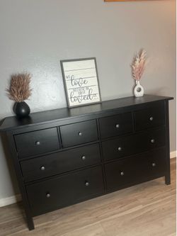 IKEA Hemnes 8 drawers