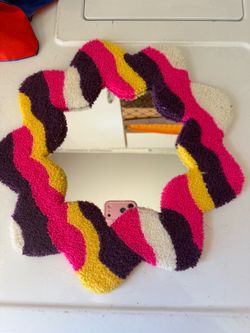 Small mirror 70s style