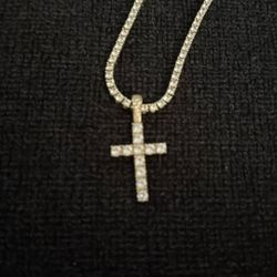 gold plated cross chain from guu shop 