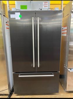 KitchenAid 42” 24.2 Cu Ft Built-In French Door Refrigerator w/ Ice Maker