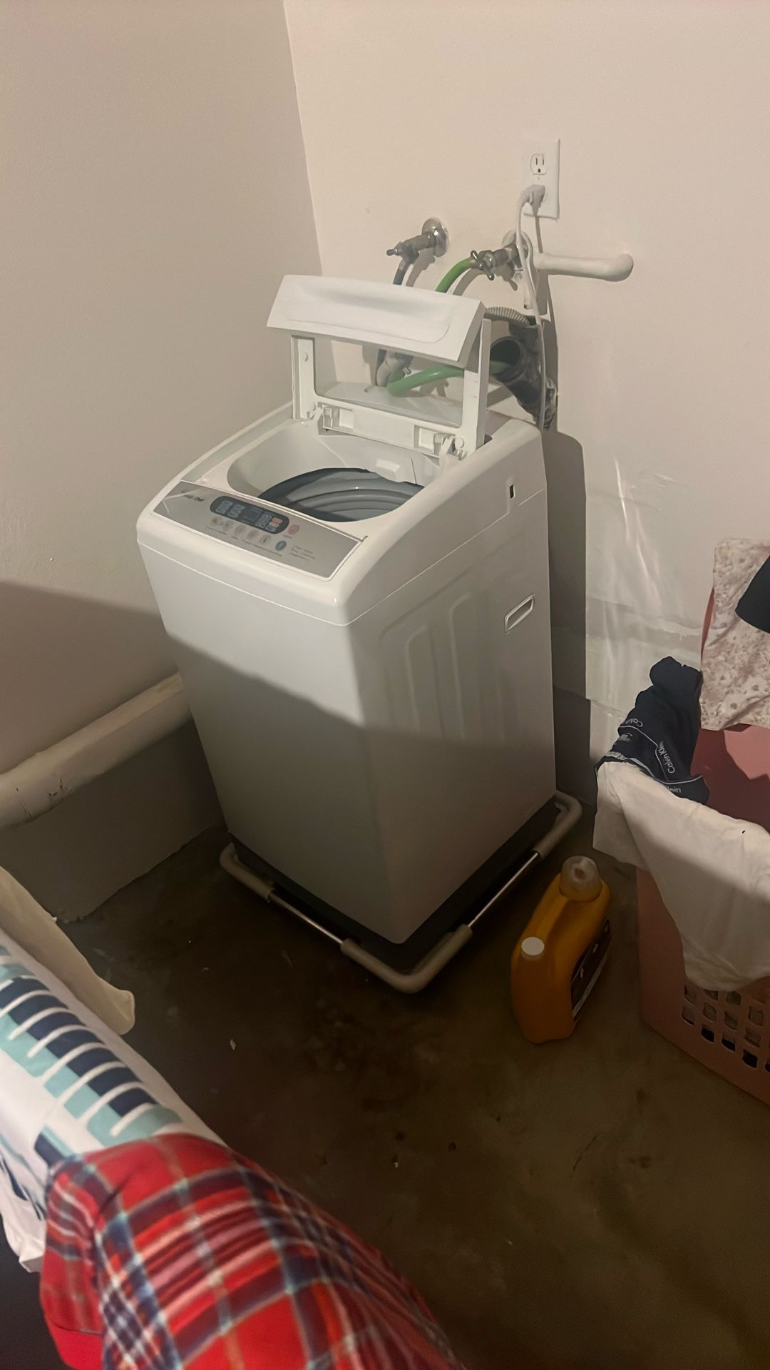 Magic Chef Washer