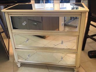 Glass Entry Table With Matching Mirror
