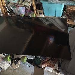 Free TV (broken backlight) 