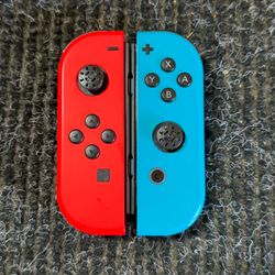 Nintendo Switch Joycons Red & Blue