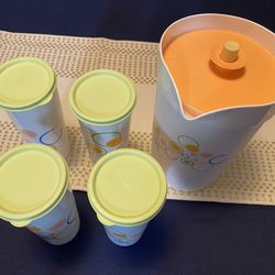 NEW Tupperware Pitcher with 4 Cups & Lids
