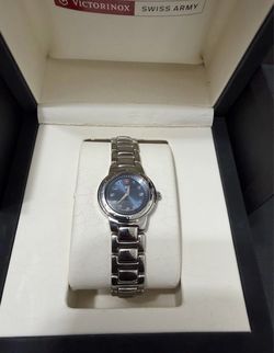 Victorinox Swiss Army Blue Dial Stainless Steel Bracelet Watch – Brand New