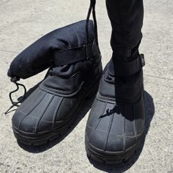 Snow Boots