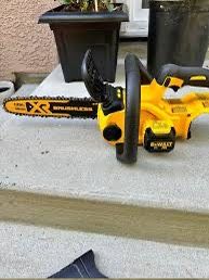 DeWalt 20v Electric Chainsaw