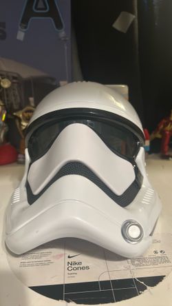 Storm trooper mask that talks