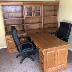 Solid Wood Desk *NEVER USED*