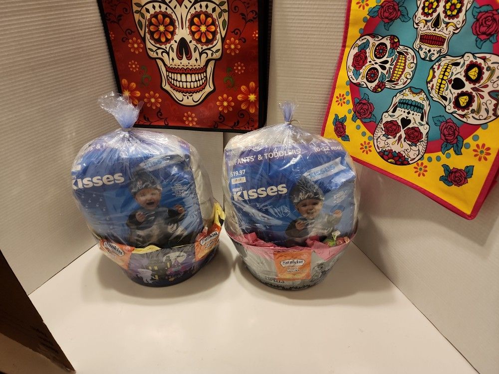 Halloween π Costume Baskets For Babies πΆ