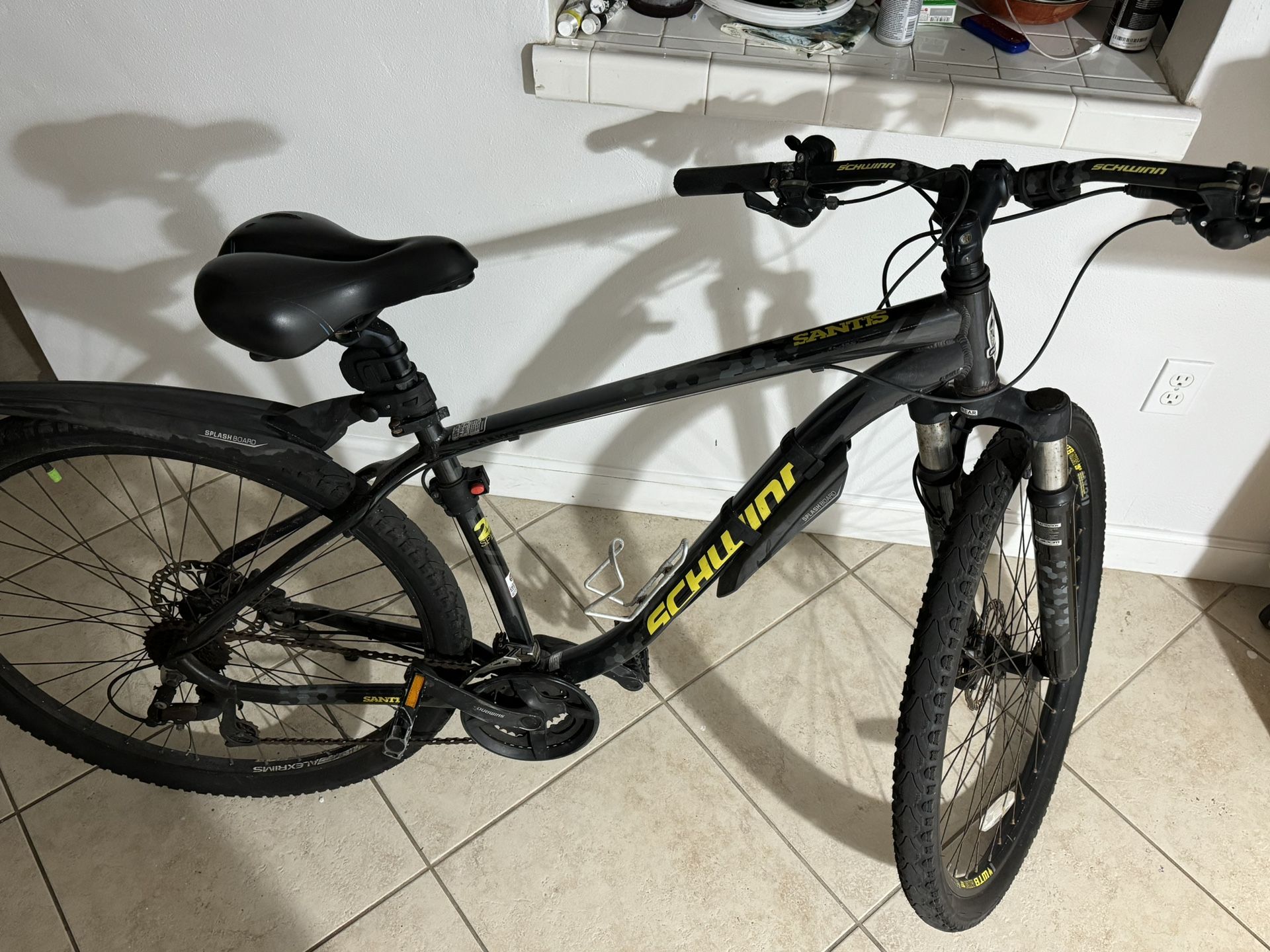 SCHWINN SANTIS MOUNTAIN BIKE BICICLETA