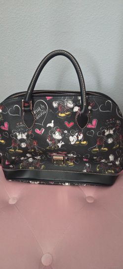 Dooney and Bourke bag