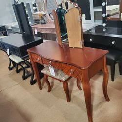 Vanity Set