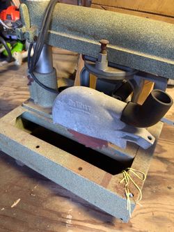 Vintage 1950s DeWalt Radial Arm Saw (MBF Series) – Working Condition!