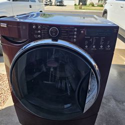 Kenmore elite set washer & gas dryer