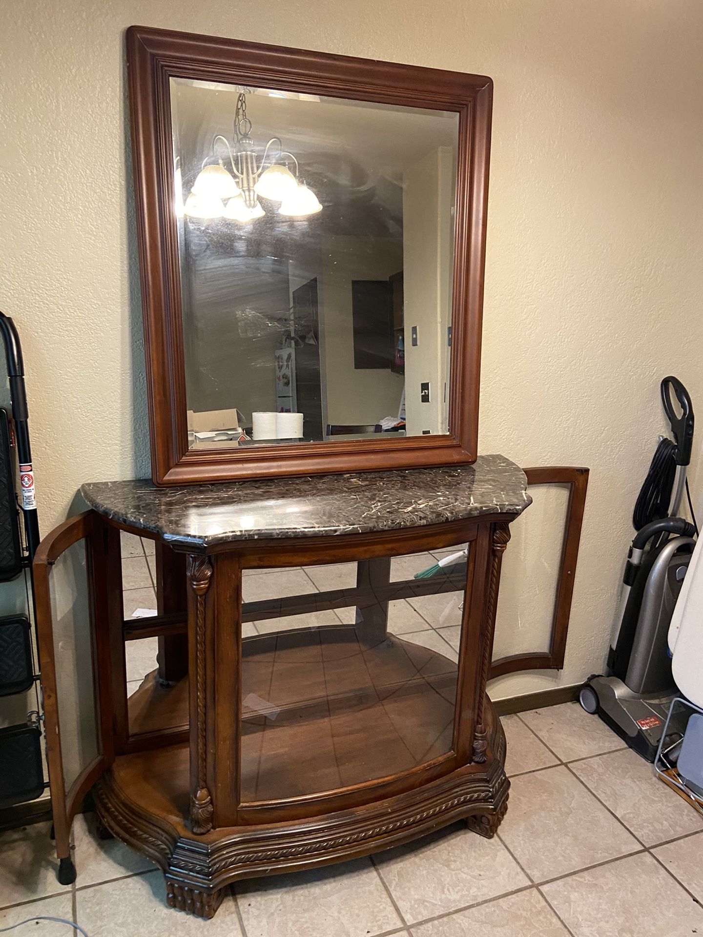 China Cabinet & Mirror