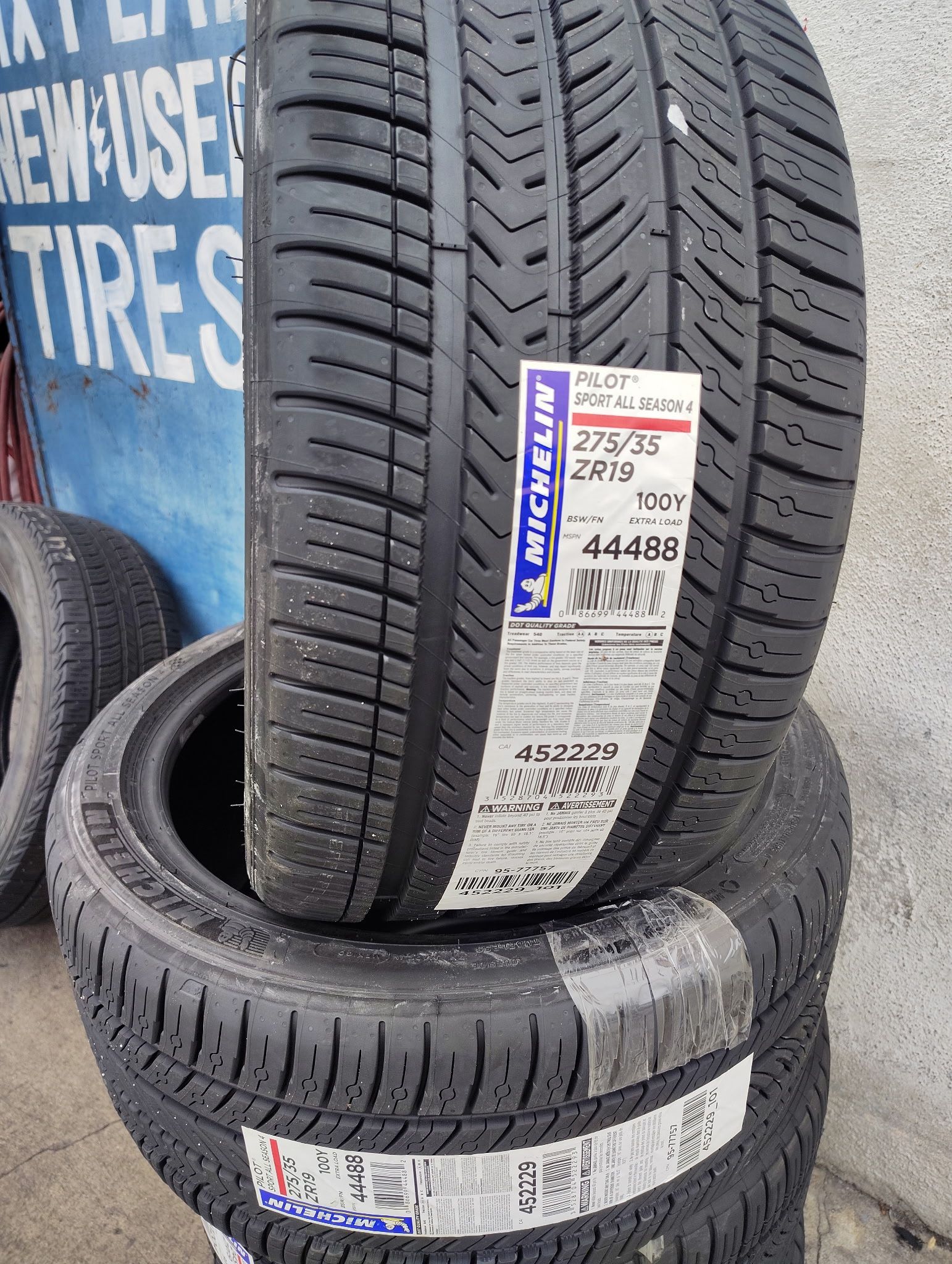 275 35 19 Michelin Pilot Sport All Season 4