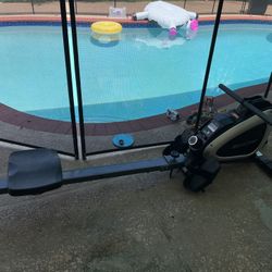 Rowing Machine 