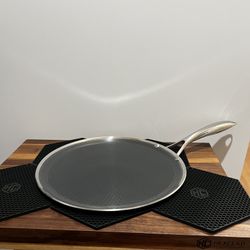 Hybrid Griddle Pan, 12" Hexclad