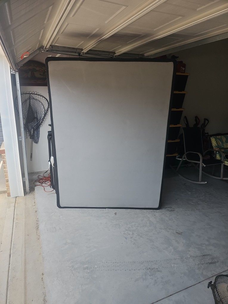 Free Quenn Size Box Spring And 2 Free Twin/1 King Box Spring