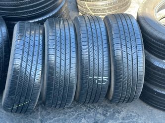 SET OF TIRE 195 65 15 MICHELIN 85% LIFE