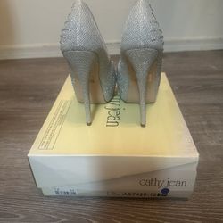 Silver Heels 